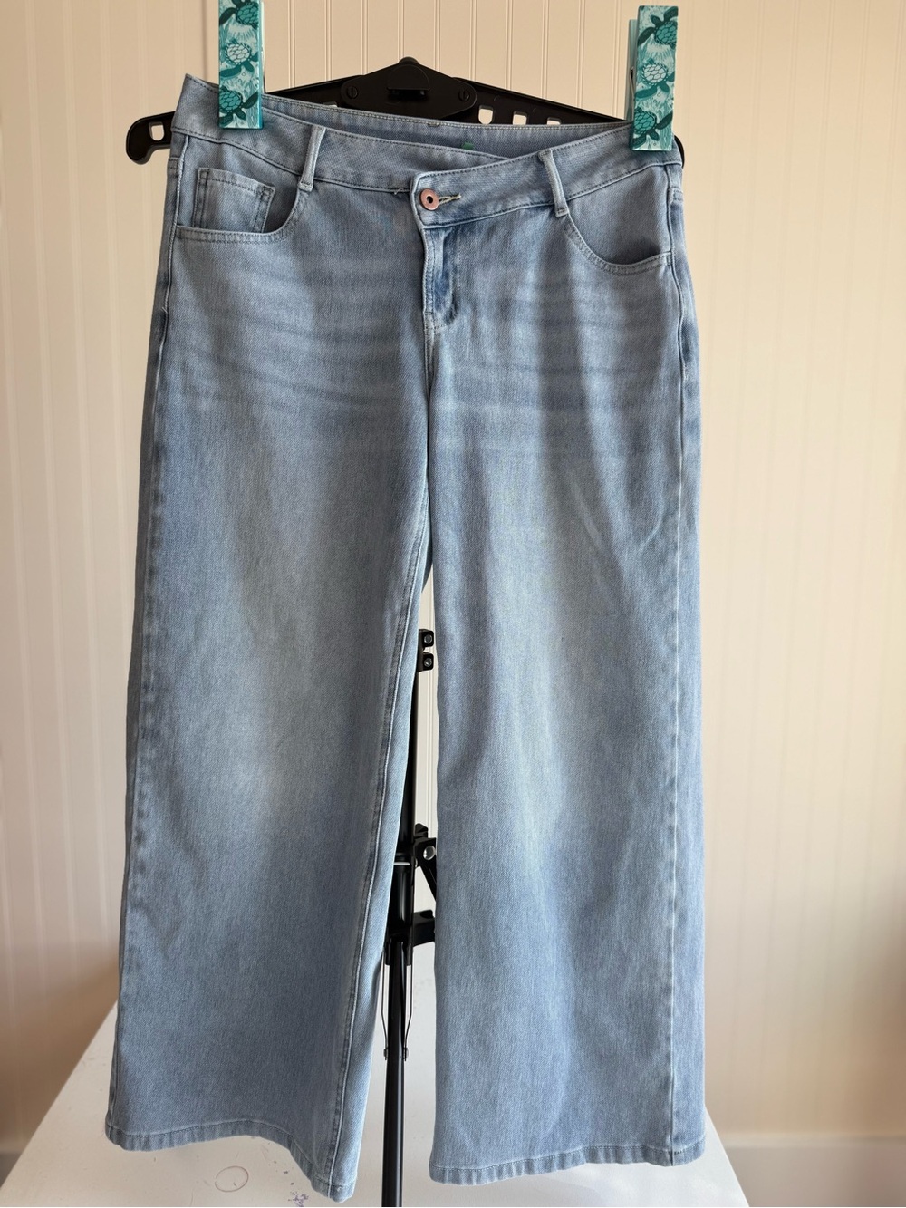HALARA Flex Denim Small Petite Asymmetrical Waist Light Blue Wide Leg Jeans